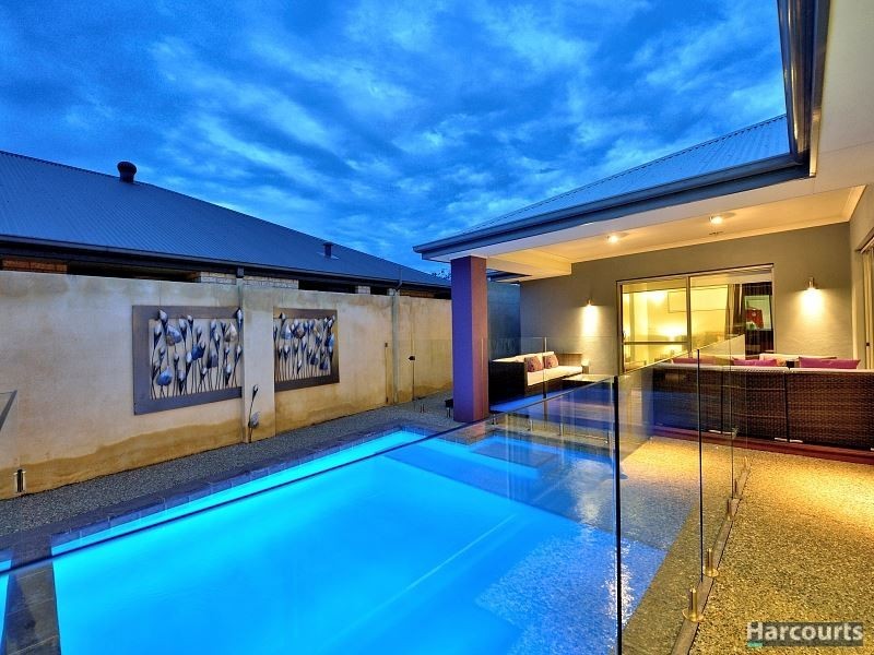 5 Crowsnest Terrace, Wannanup WA 6210