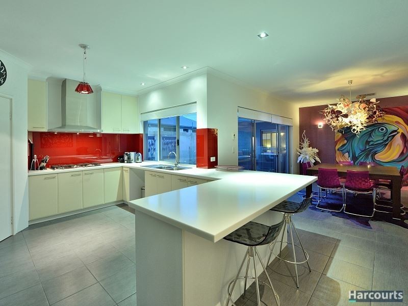 5 Crowsnest Terrace, Wannanup WA 6210