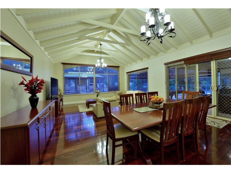 21 Mulga Drive, Parklands WA 6180