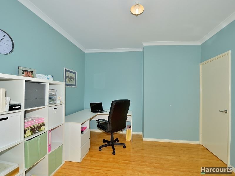 88 Malata Ridge, Lakelands WA 6180