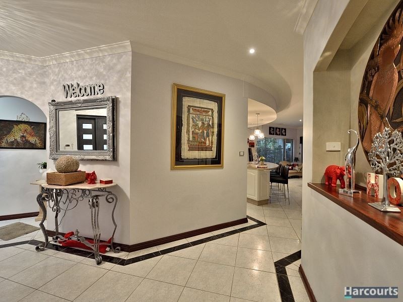 33 Perseus Road, Silver Sands WA 6210