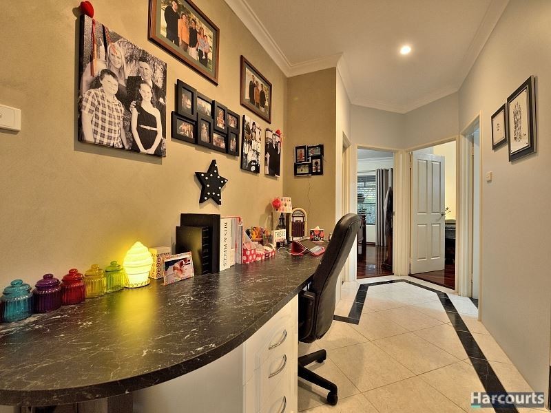 33 Perseus Road, Silver Sands WA 6210