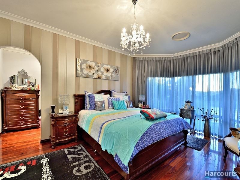 33 Perseus Road, Silver Sands WA 6210