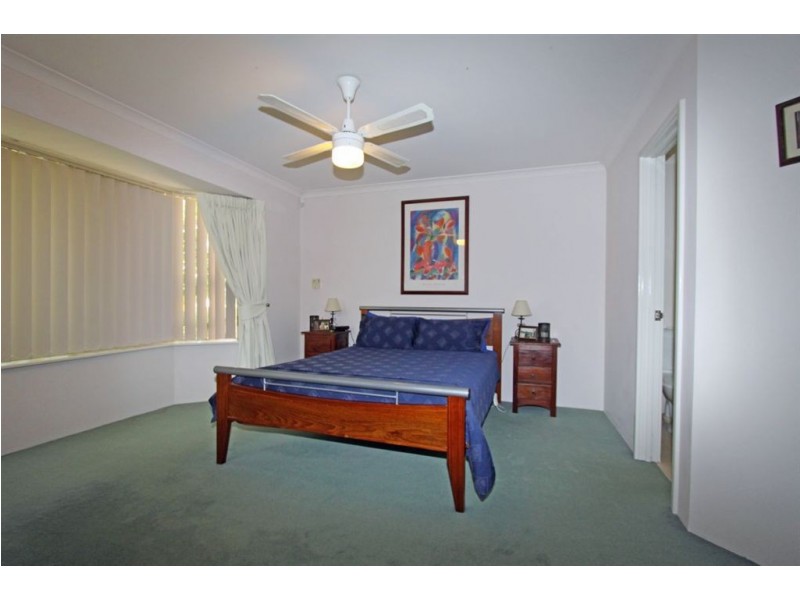 38 Leveque Loop, San Remo WA 6210