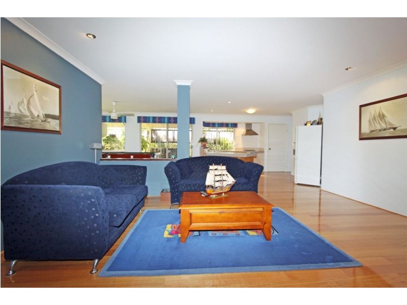 38 Leveque Loop, San Remo WA 6210