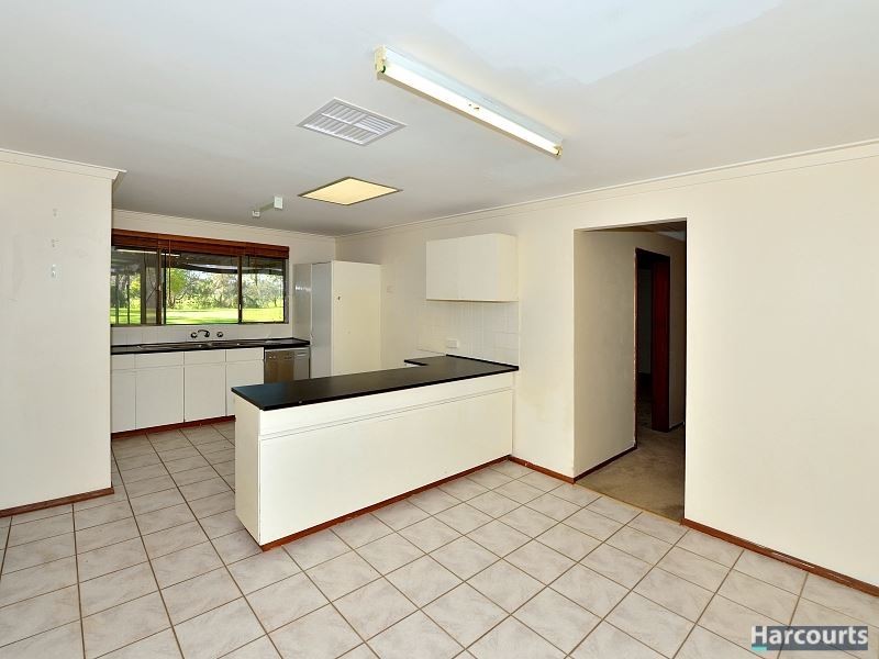 73 Rodoreda Crescent, Ravenswood WA 6208