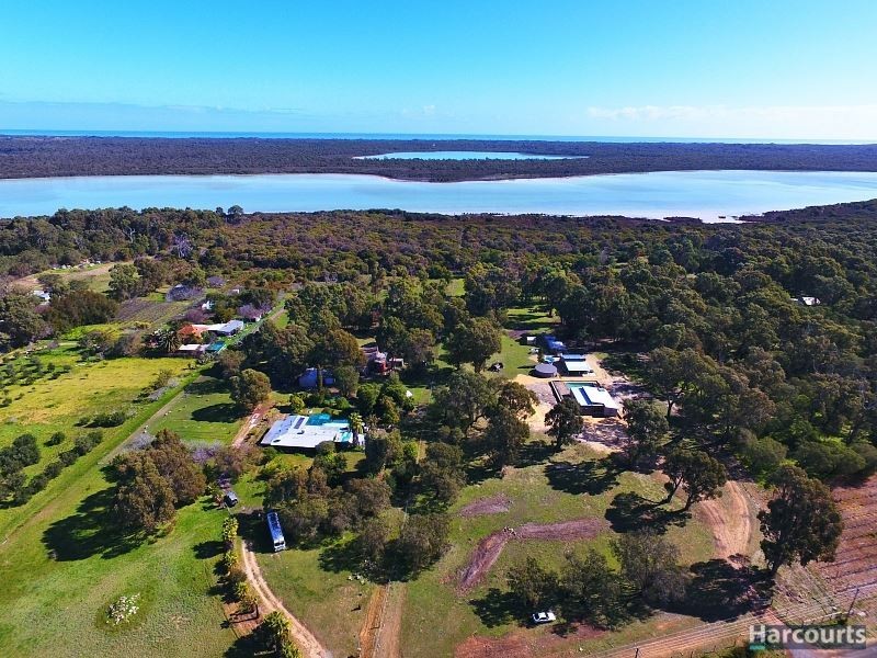 262 Newnham Road, Lake Clifton WA 6215