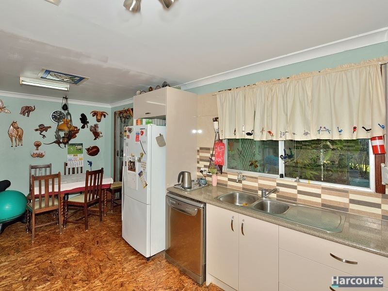 262 Newnham Road, Lake Clifton WA 6215