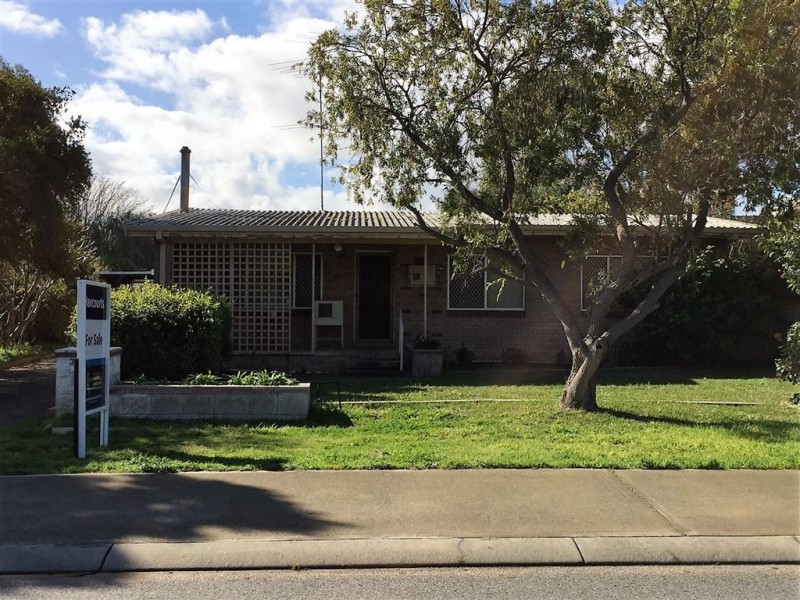 32 Elizabeth Street, Mandurah WA 6210