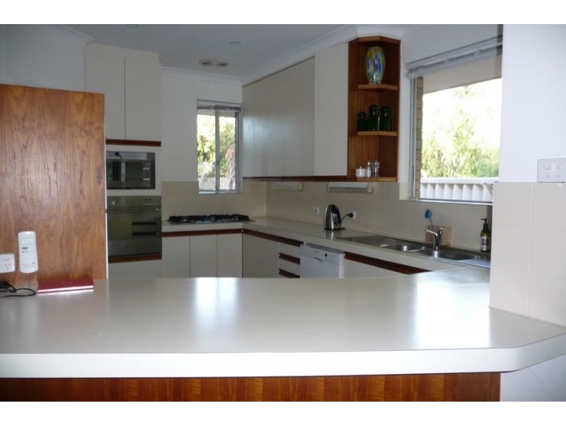 212 Culeenup Road, North Yunderup WA 6208