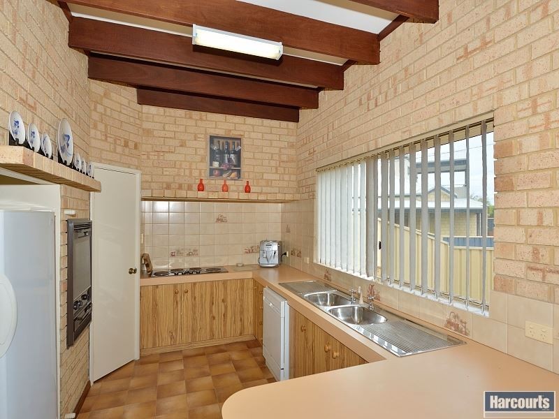 30 Parmelia Way, Madora Bay WA 6210