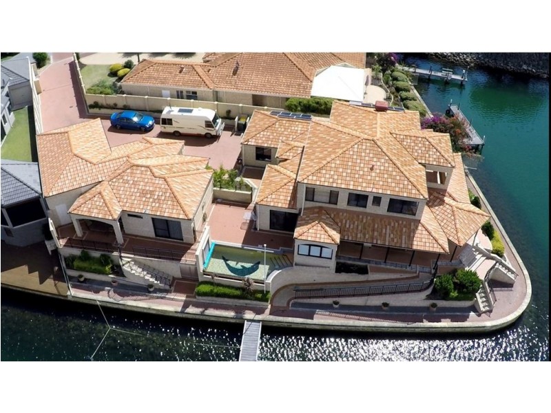 26 Genevieve Court, Halls Head WA 6210