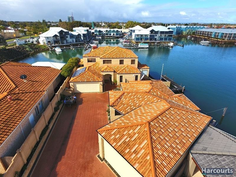 26 Genevieve Court, Halls Head WA 6210