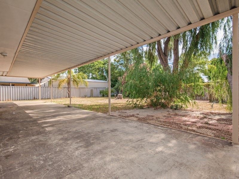 17 Teranca Road, Greenfields WA 6210