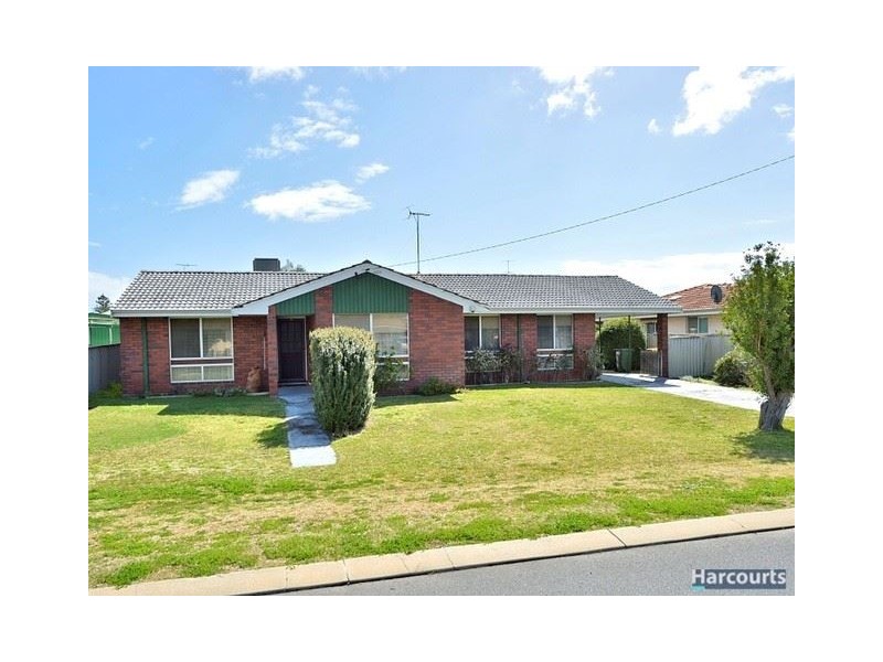 20 Leigh Street, Dudley Park WA 6210