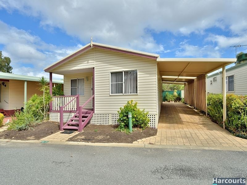 67 Hibiscus Drive, Mandurah WA 6210