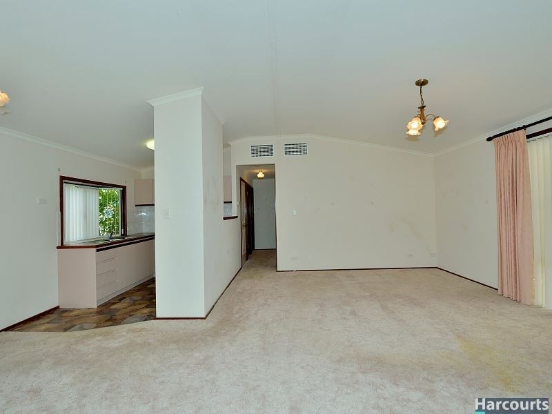 67 Hibiscus Drive, Mandurah WA 6210