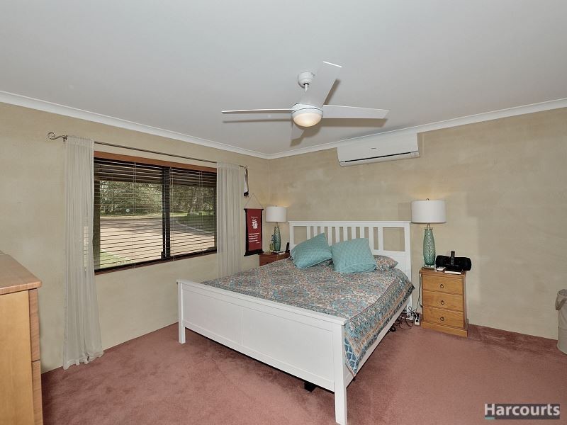 4 Tallangatta Place, Bouvard WA 6211