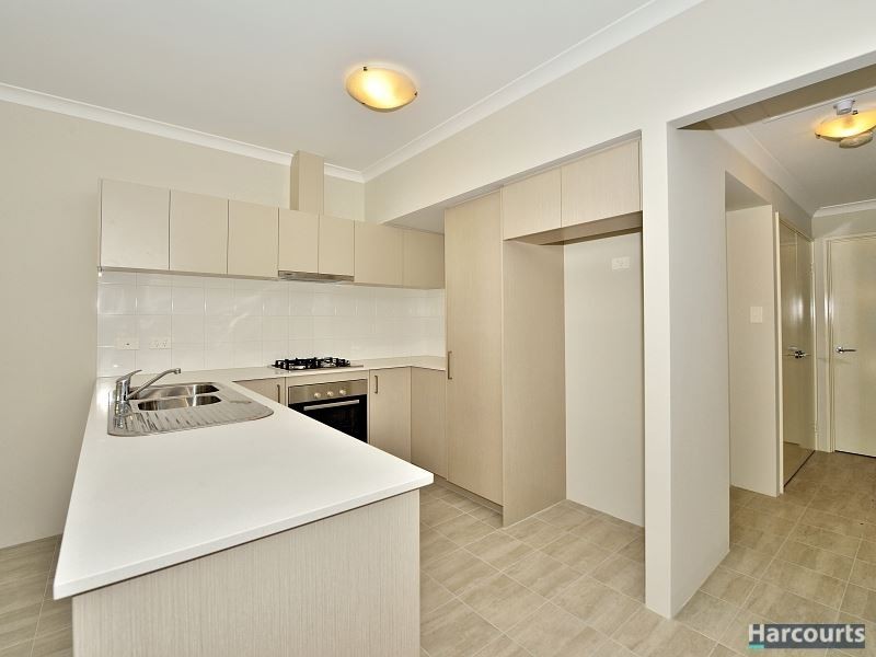 9 Quendamia Lane, Mandurah WA 6210