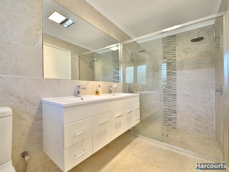 28 Peaceful Waters Drive, Barragup WA 6209