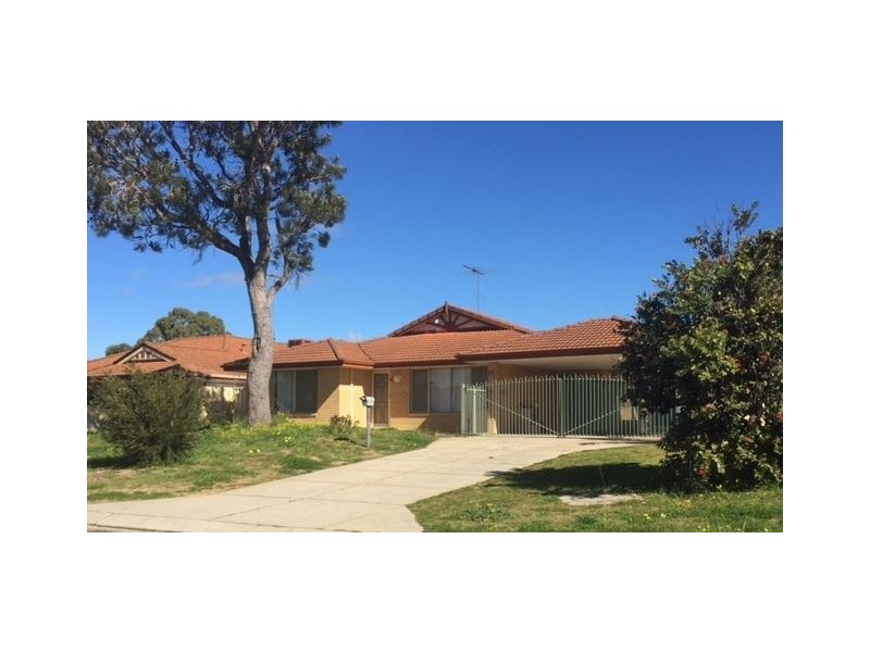 28 Erica Street, Coodanup WA 6210