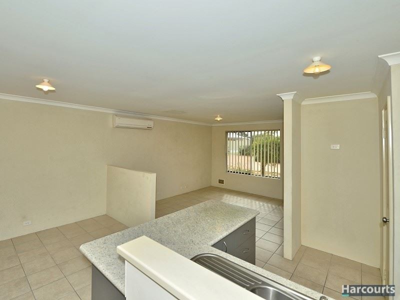 2/4 Binnar Court, Erskine WA 6210