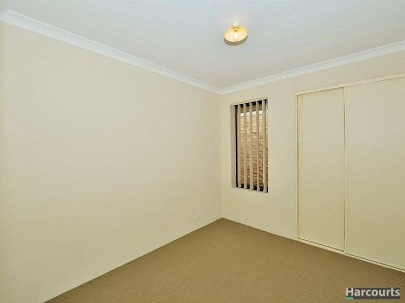2/4 Binnar Court, Erskine WA 6210