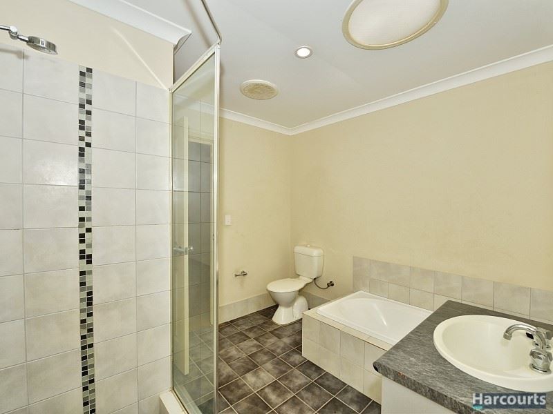 2/4 Binnar Court, Erskine WA 6210