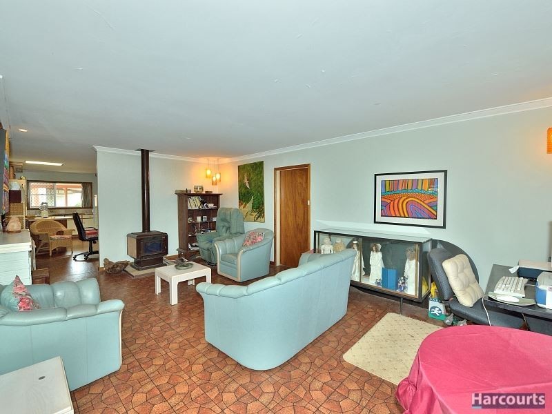 5 Dadger Street, Dudley Park WA 6210