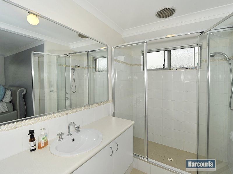 7 Senecio Way, Halls Head WA 6210