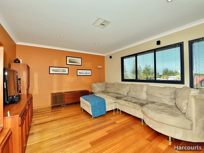 3 Bight Reefs Road, Singleton WA 6175