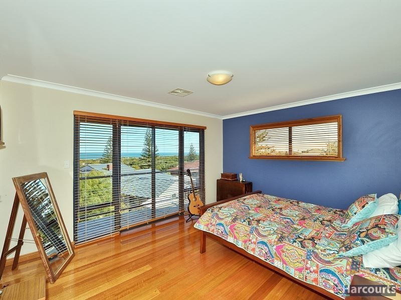 3 Bight Reefs Road, Singleton WA 6175