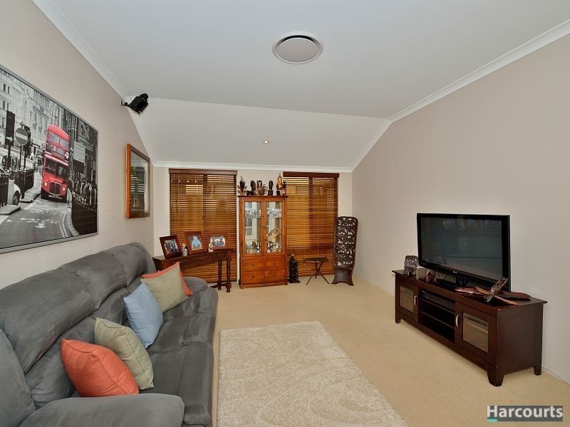 10 Chyverton Corner, Erskine WA 6210