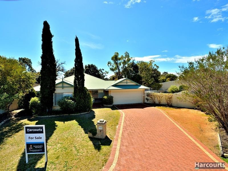 15 Brighton Place, Greenfields WA 6210