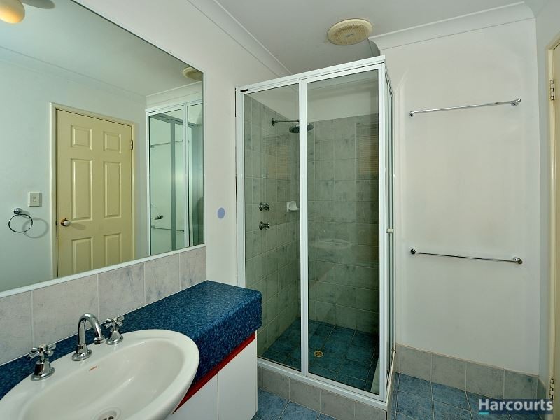 15 Brighton Place, Greenfields WA 6210