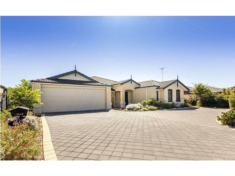 11 Caslano Road, Meadow Springs WA 6210