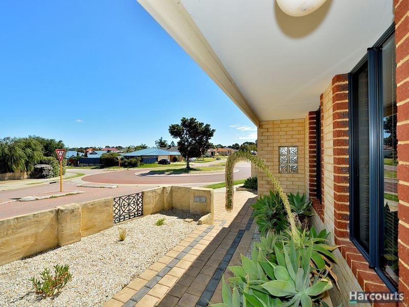 1 Maidstone Parade, Secret Harbour WA 6173