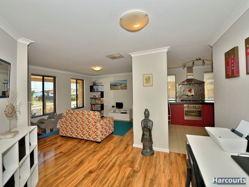 1 Maidstone Parade, Secret Harbour WA 6173