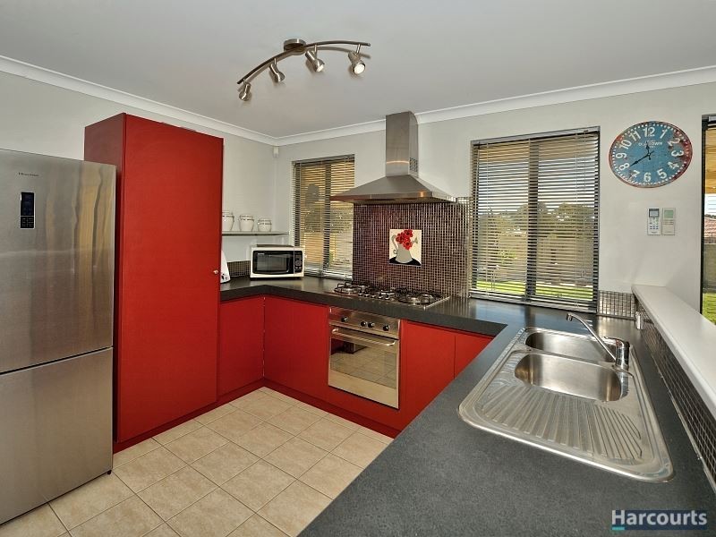 1 Maidstone Parade, Secret Harbour WA 6173