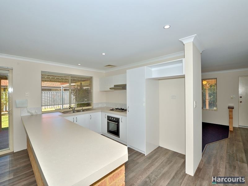 25 Tuart Road, Greenfields WA 6210