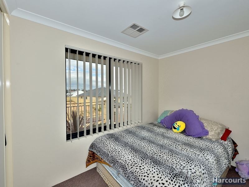 14 Arawatta Loop, Madora Bay WA 6210