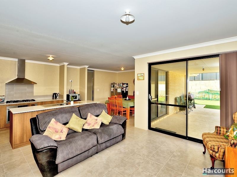 44 Richview Ramble, Wannanup WA 6210