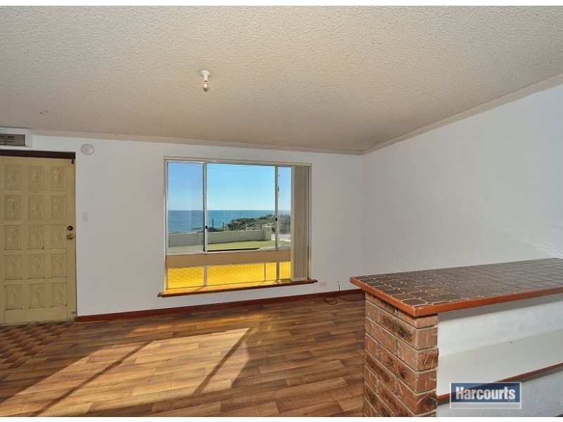 4/36A Halls Head Parade, Halls Head WA 6210