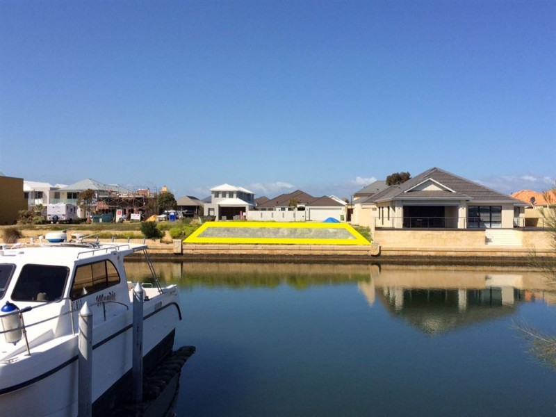 13 Trade Winds Retreat, Dudley Park WA 6210