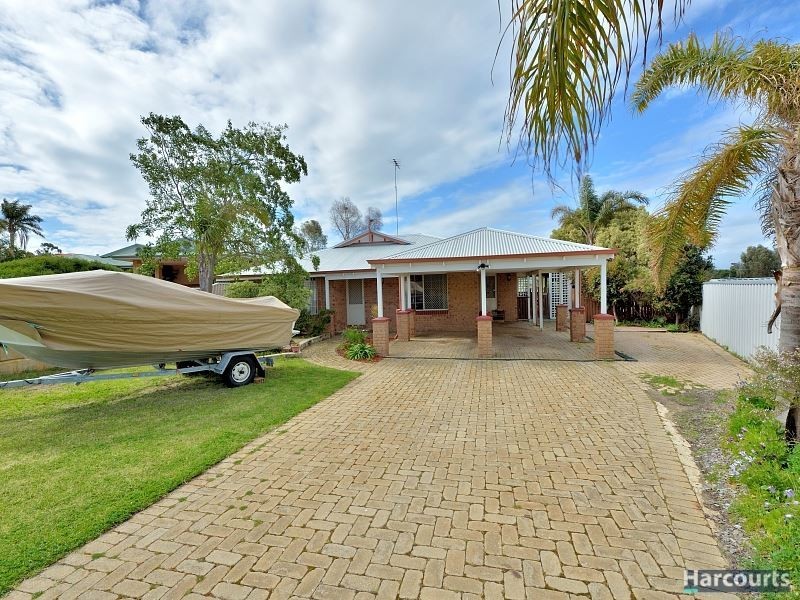 3 Sage Court, Halls Head WA 6210