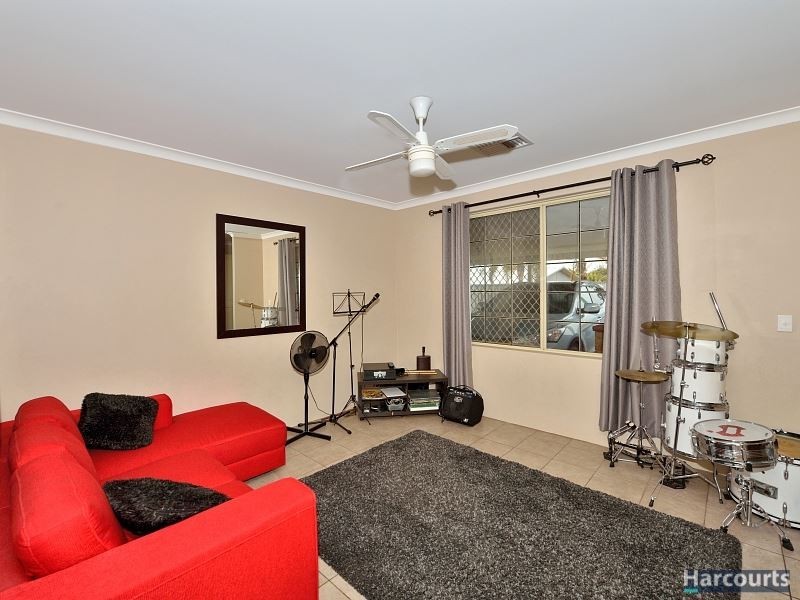 3 Sage Court, Halls Head WA 6210
