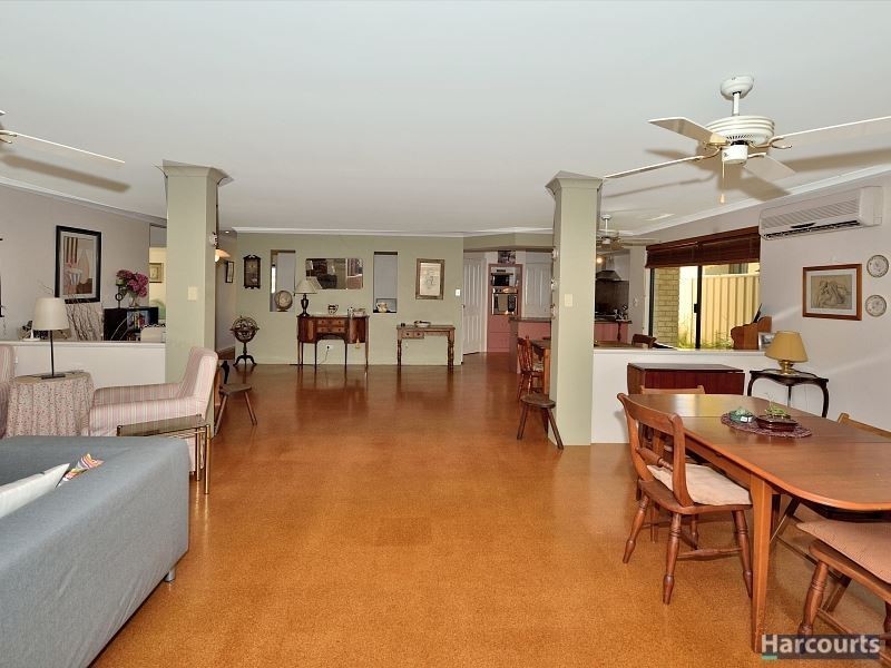 8 Dias Pass, Dudley Park WA 6210