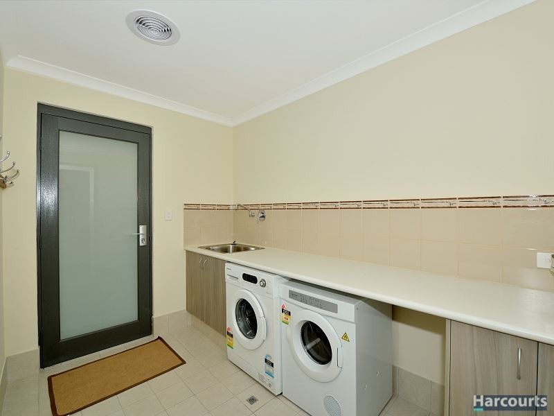 174 Dirk Hartog Drive, Nambeelup WA 6207