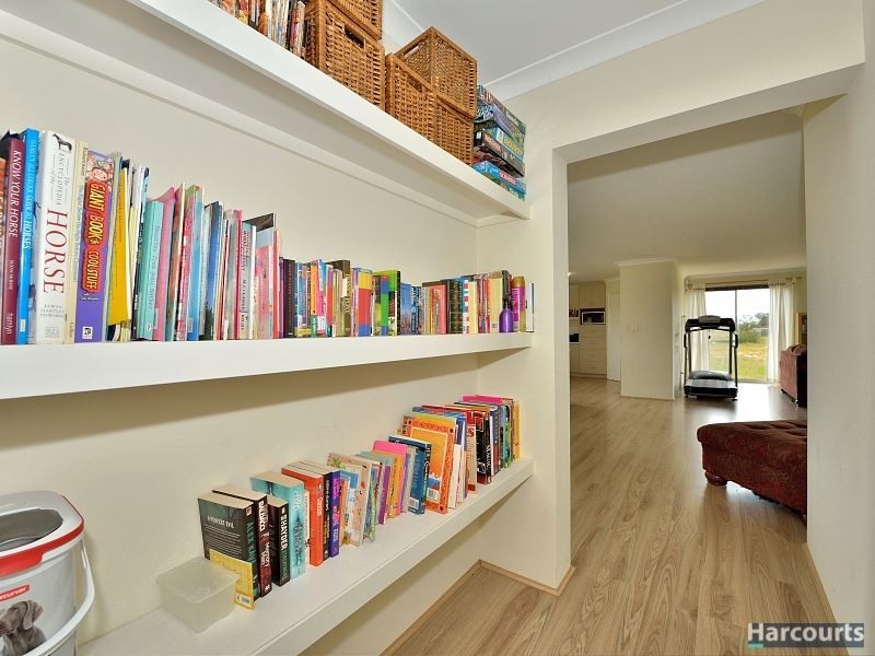 174 Dirk Hartog Drive, Nambeelup WA 6207