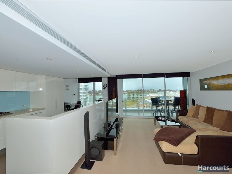 708/1 Marco Polo Drive, Mandurah WA 6210